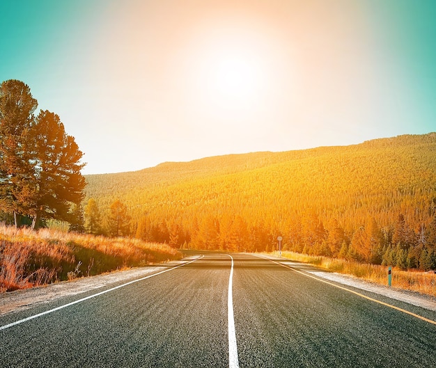 Photo country road highway in the mountains