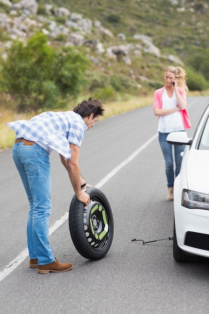 Couple after a car breakdown