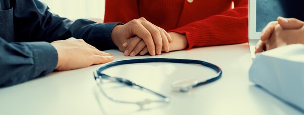 Photo couple attend fertility consultation with gynecologist at hospital rigid