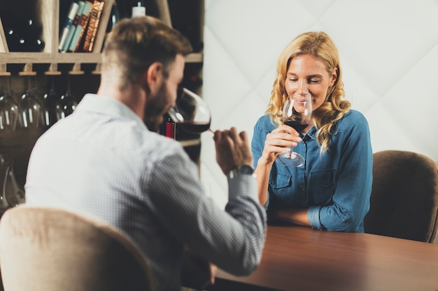 Couple drinking red wwine