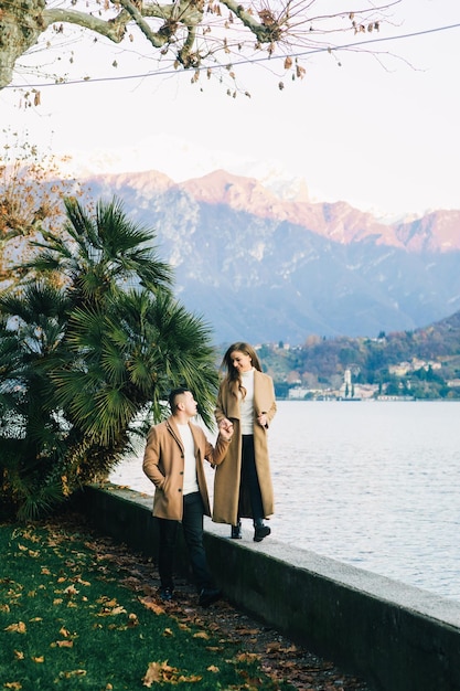 Couple Lake Como