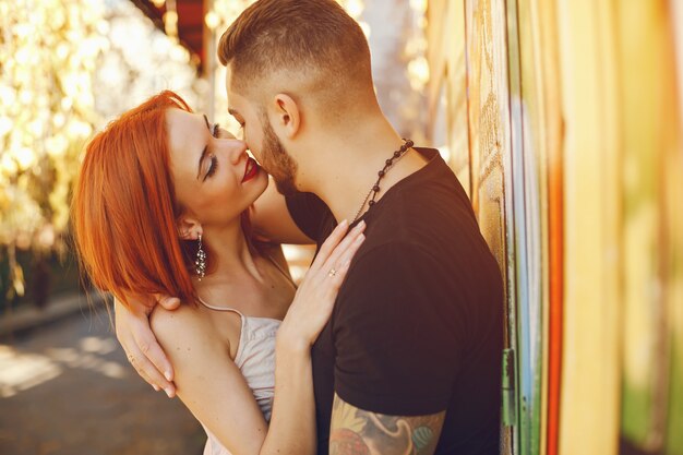 Photo couple in a town