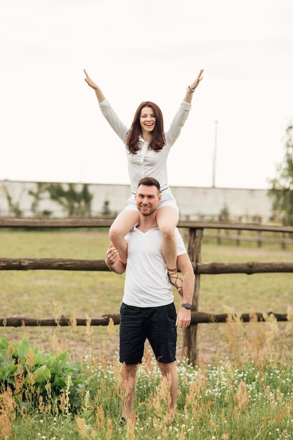 couple visiting horse ranch