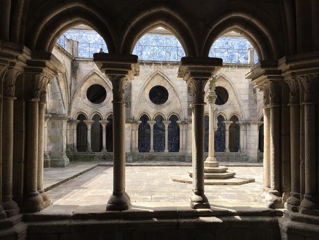 Photo courtyard in a monastery