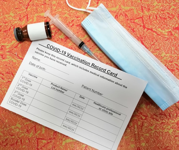 Covid 19 vaccinatiekaart geïsoleerd