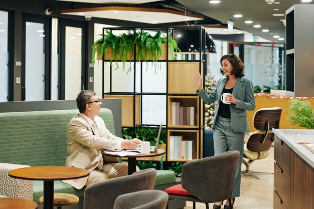 How to Find the Right Coworking Space