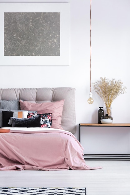 Photo cozy bedroom with pastel bedclothes