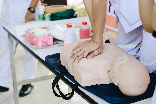 CPR-pop, eerstehulptraining.