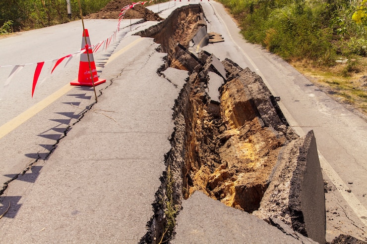 Photo cracked road