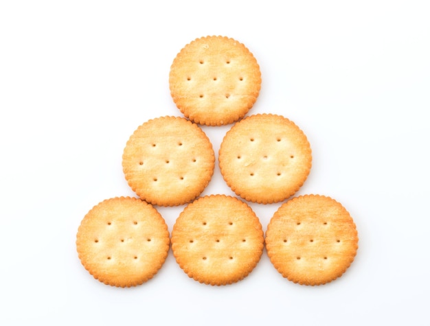 crackers of koekjes op witte achtergrond