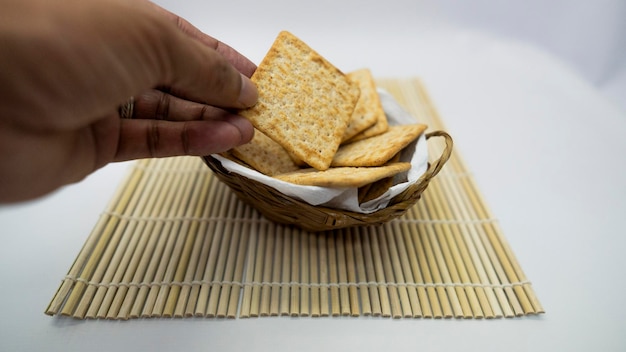 Crackers van het vierkante type met zout