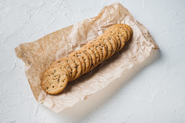 Crackers with flax seed set,