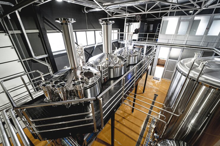 Photo craft beer brewing equipment in privat brewery