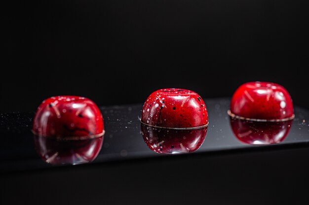 新年のお祭りのためにチョコレート菓子を作る