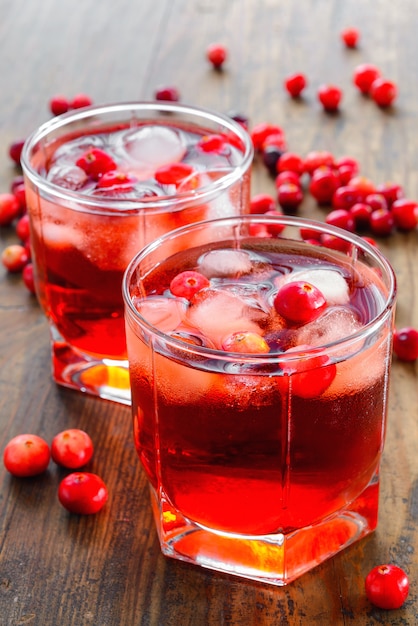 Cranberry cocktail with ice