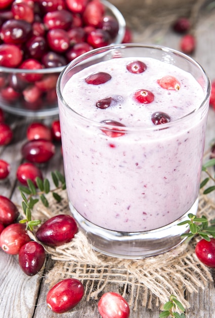 Cranberry-milkshake