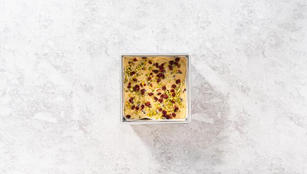 Cranberry pistachio fudge