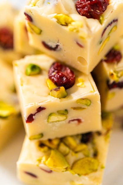 Cranberry pistachio fudge