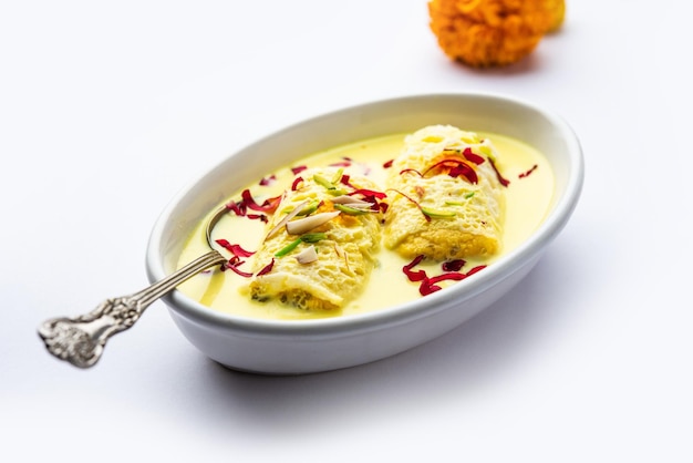 クリームチョップまたはマライチョップは,バングラデシュとインドで人気があります.