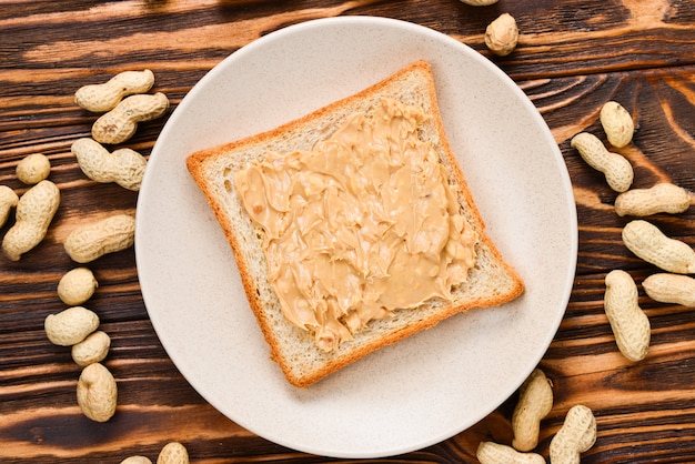 Creamy peanut butter with toast