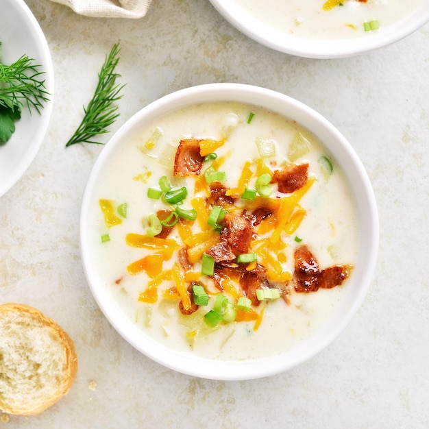 Creamy potato soup