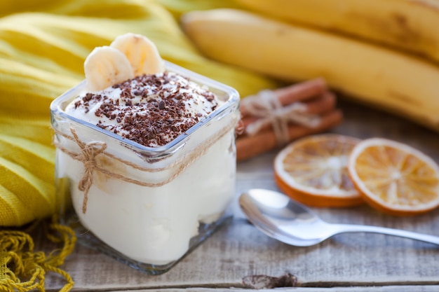 Creamy pudding with banana.