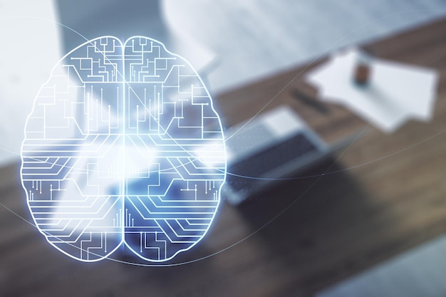 Foto creatief kunstmatige intelligentieconcept met menselijke hersenenschets en moderne desktop met pc op achtergrond dubbele belichting