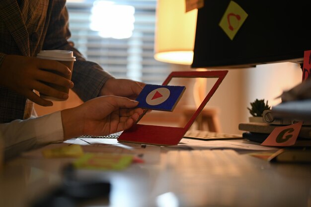 Tips for Combining Social Media with Google Ads PPC Strategies