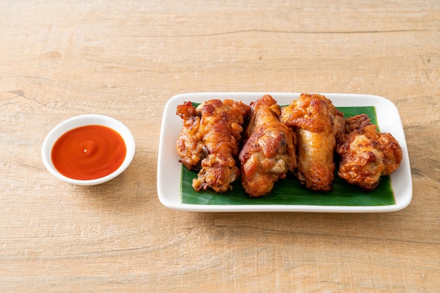 Crispy Fried Chicken Drumsticks with Fish Sauce