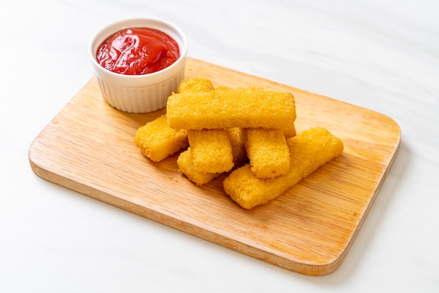 Photo crispy fried fish fingers