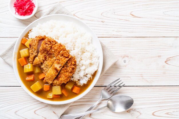 Crispy fried pork cutlet with curry and rice