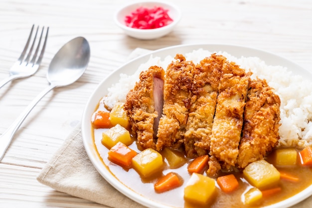 Crispy fried pork cutlet with curry and rice