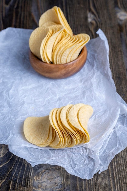 Crispy potato chips fried with spices