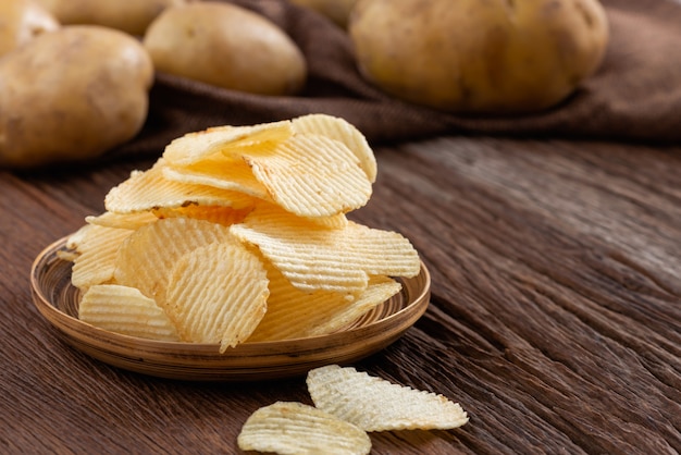 Crispy potato chips