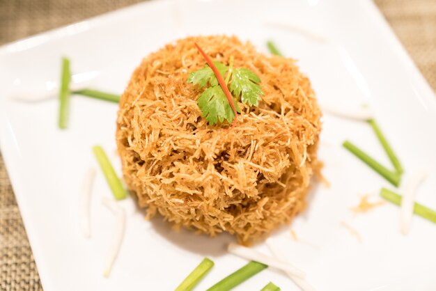 Crispy rice noodle