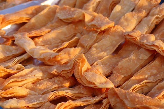 crispy roti in street food