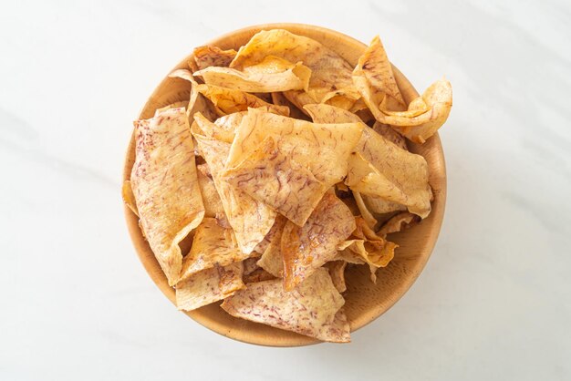 Snack croccanti di taro chips dolci