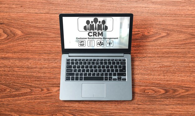 CRM Customer Relationship Management voor bedrijfsverkoopmarketsysteemconcept