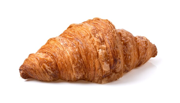 Foto croissant geïsoleerd op witte achtergrond