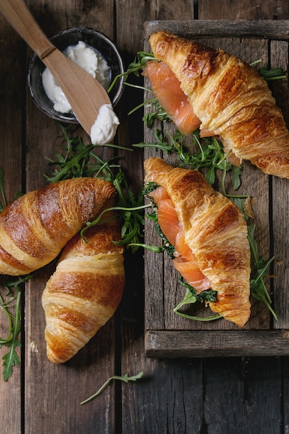 Croissant met zalm