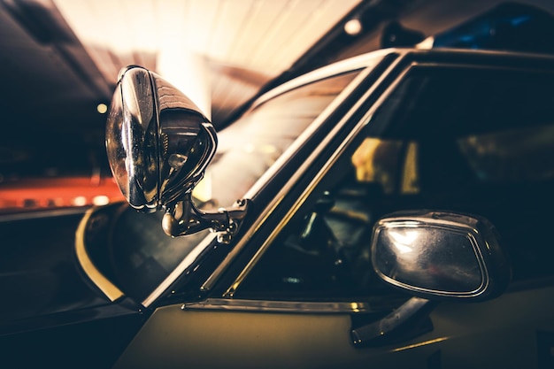 Photo cropped image of car at night