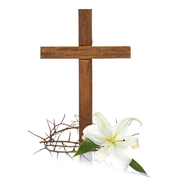 Photo cross crown of thorns and easter white lily on white background