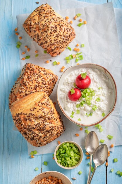 Crunchy corn bun as source of protein and vitamins