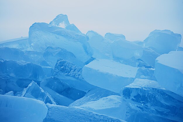 crushed blue ice hummocks baikal winter achtergrond