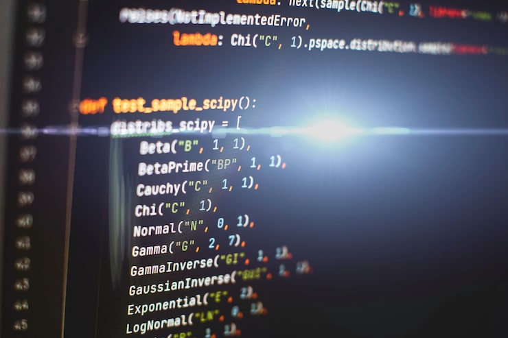 Photo css,javascript和html的使用. 监控功能源代码的近距离. 抽象的it技术背景. 软件源代码.