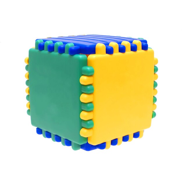Куб разноцветный