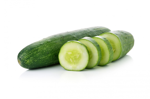 Photo cucumber isolated on white background