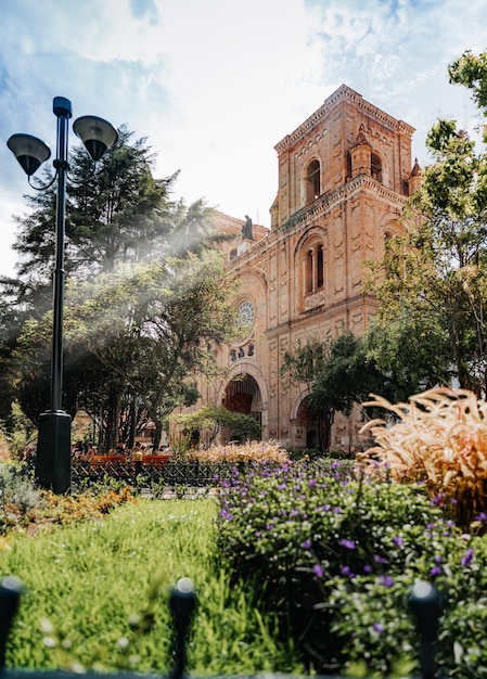 Photo cuenca ecuador center calderon park new cathedral