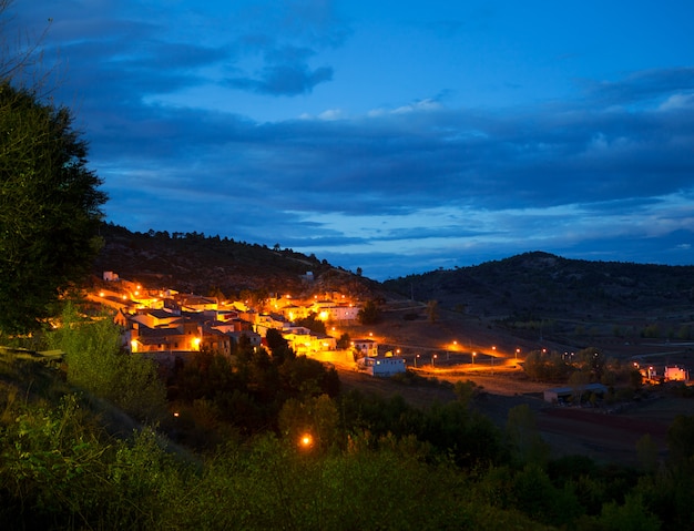 Cuenca Village San Martin de Boniches in de nacht