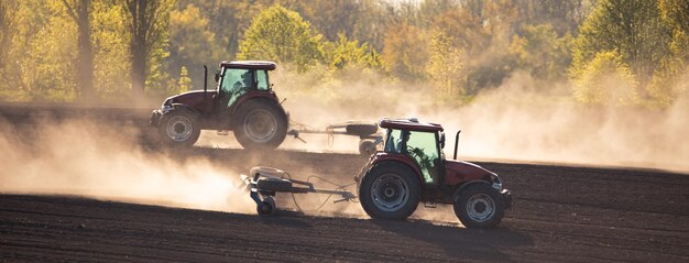 Coltivare con un trattore facendo bene il lavoro